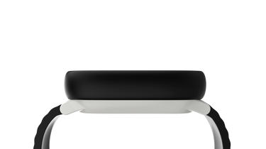 Närbild från sidan på Xplora X6Play – minimalistisk design med robust känsla för barns vardag.